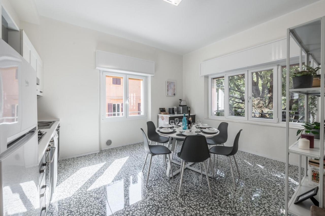 Altalena Sulla Piazza, Un Affaccio D'Eccezione Apartment Modena Luaran gambar