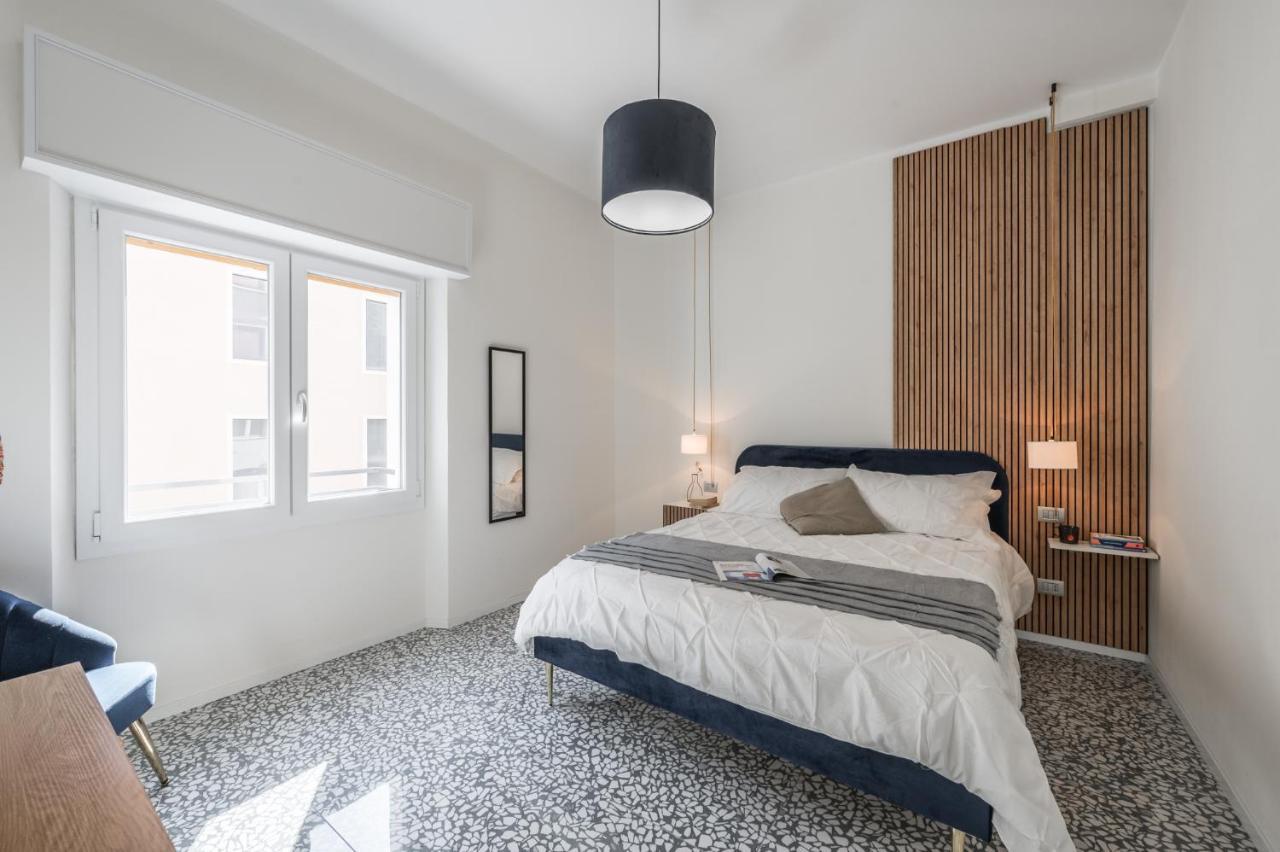 Altalena Sulla Piazza, Un Affaccio D'Eccezione Apartment Modena Luaran gambar