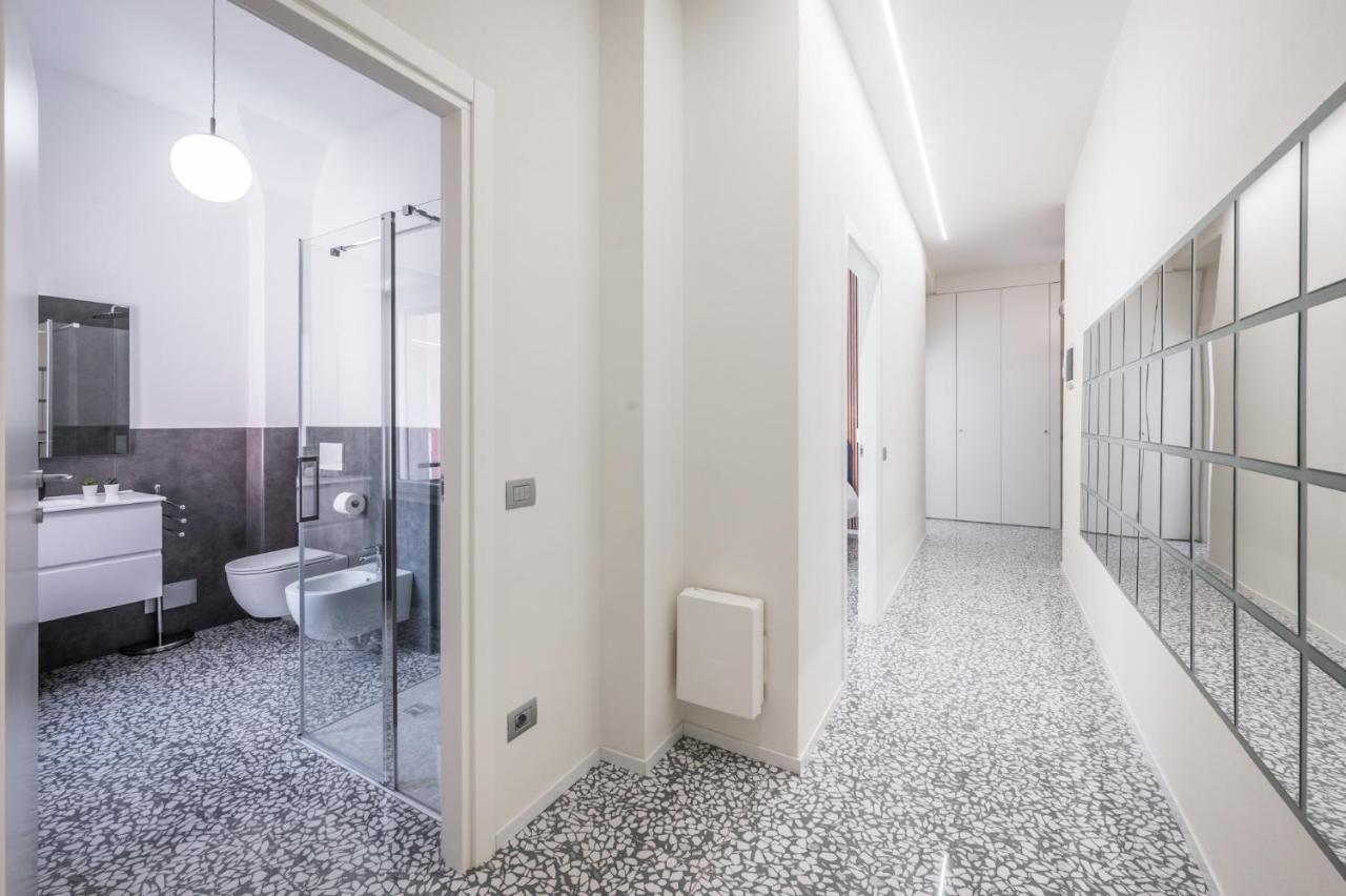 Altalena Sulla Piazza, Un Affaccio D'Eccezione Apartment Modena Luaran gambar